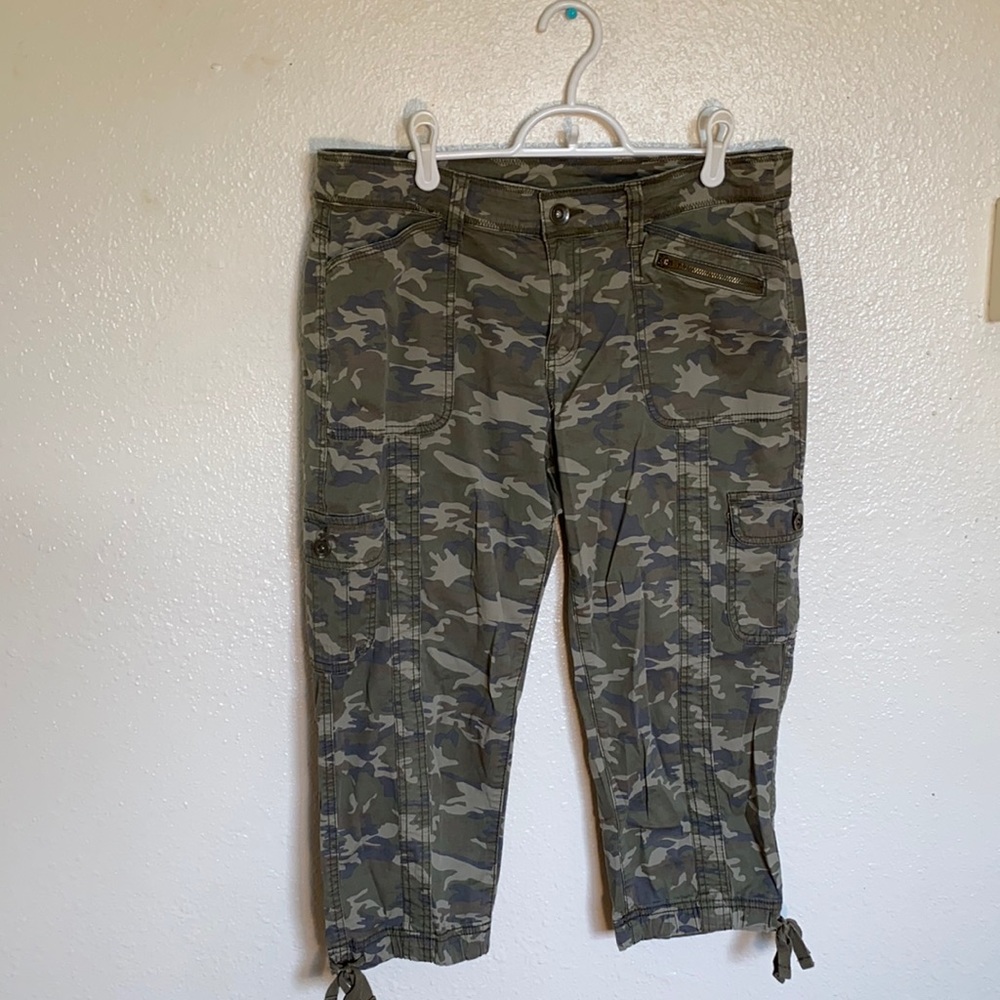 Capri Pants